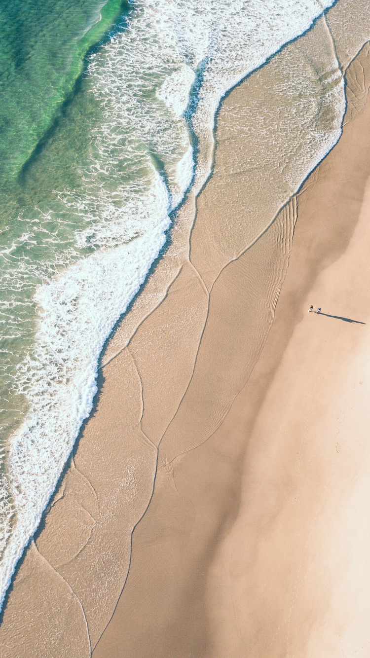 Обои берег, море, вода, древесина, дорожное покрытие в разрешении 750x1334