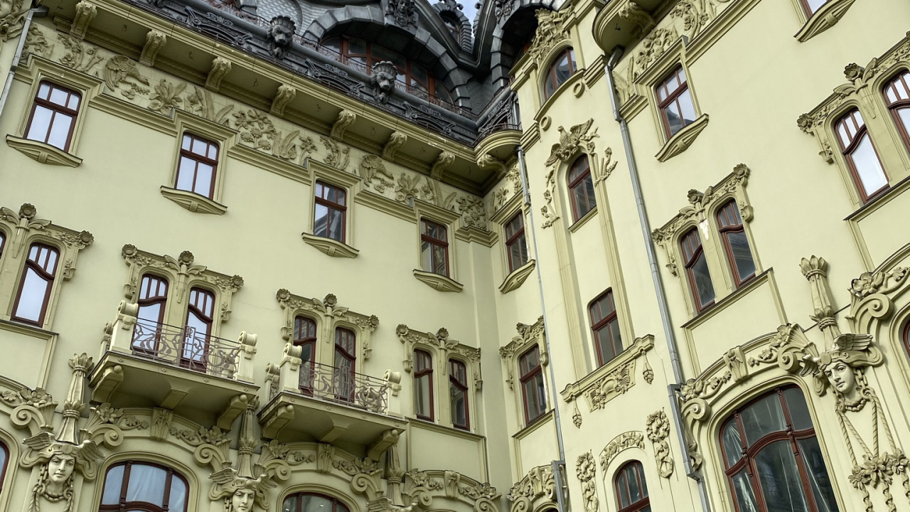 Обои ориентир, классическая архитектура, дневное время, архитектура, фасад в разрешении 1280x720