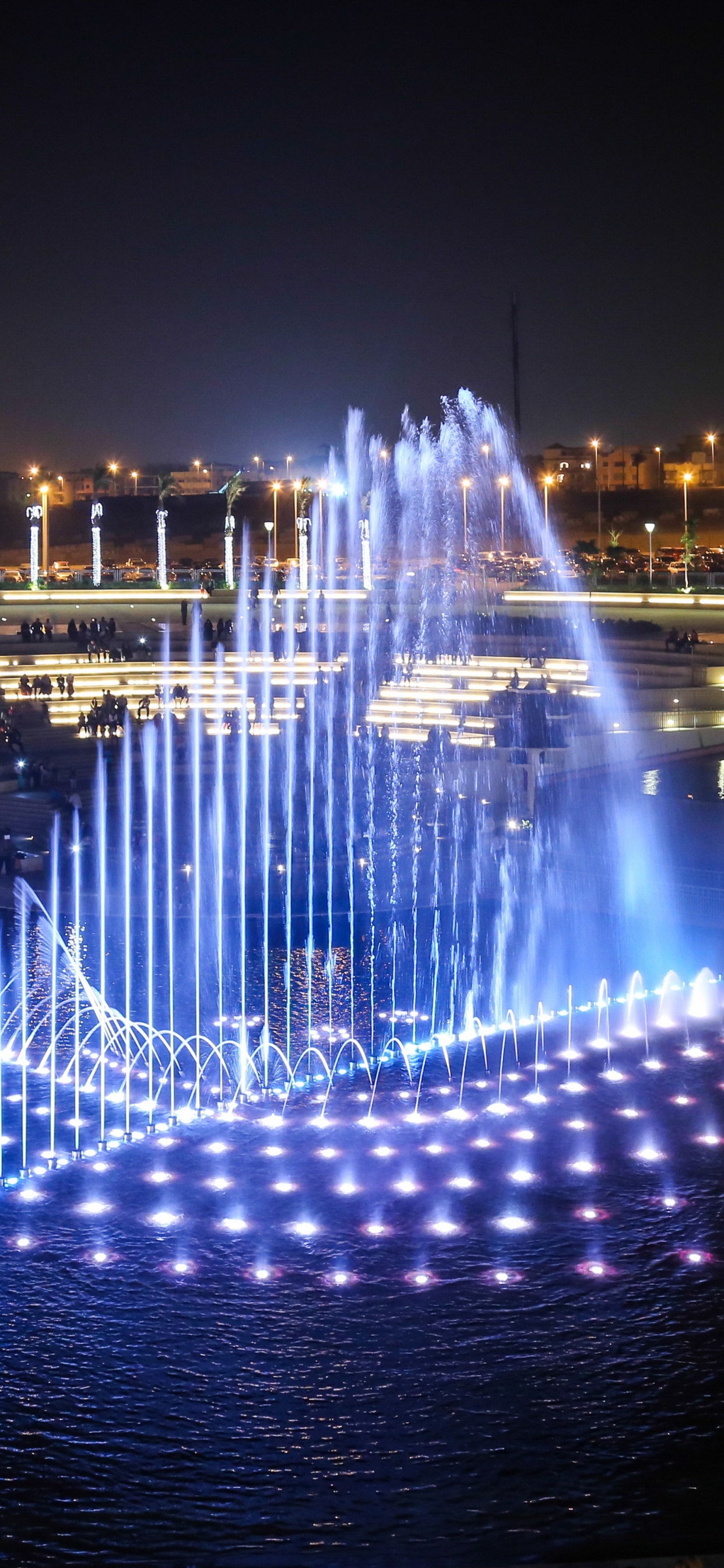 Обои Каир Фестиваль Сити Молл, фонтан, вода, ночь, водные элементы в разрешении 1242x2688