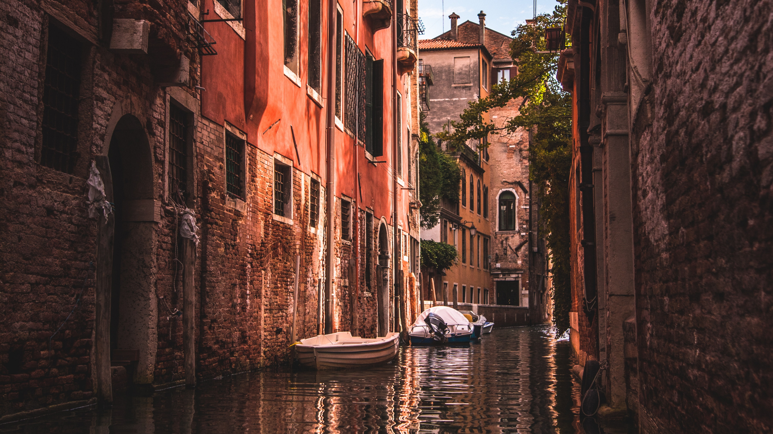 Обои Венеция, канал, водный путь, водоем, вода в разрешении 2560x1440