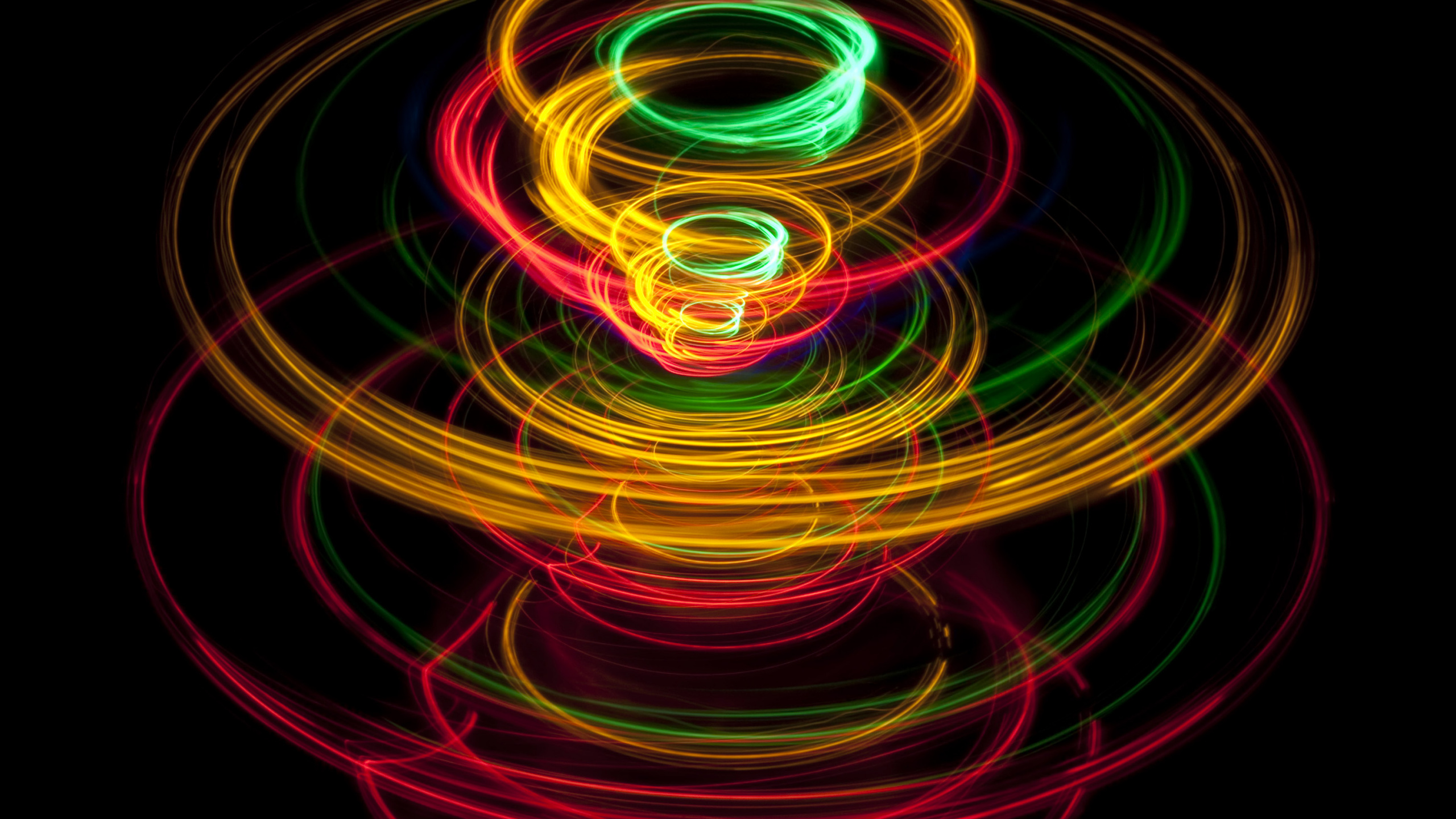 Обои узор, спин, вращение, вершина, сверхпроводимость в разрешении 2560x1440