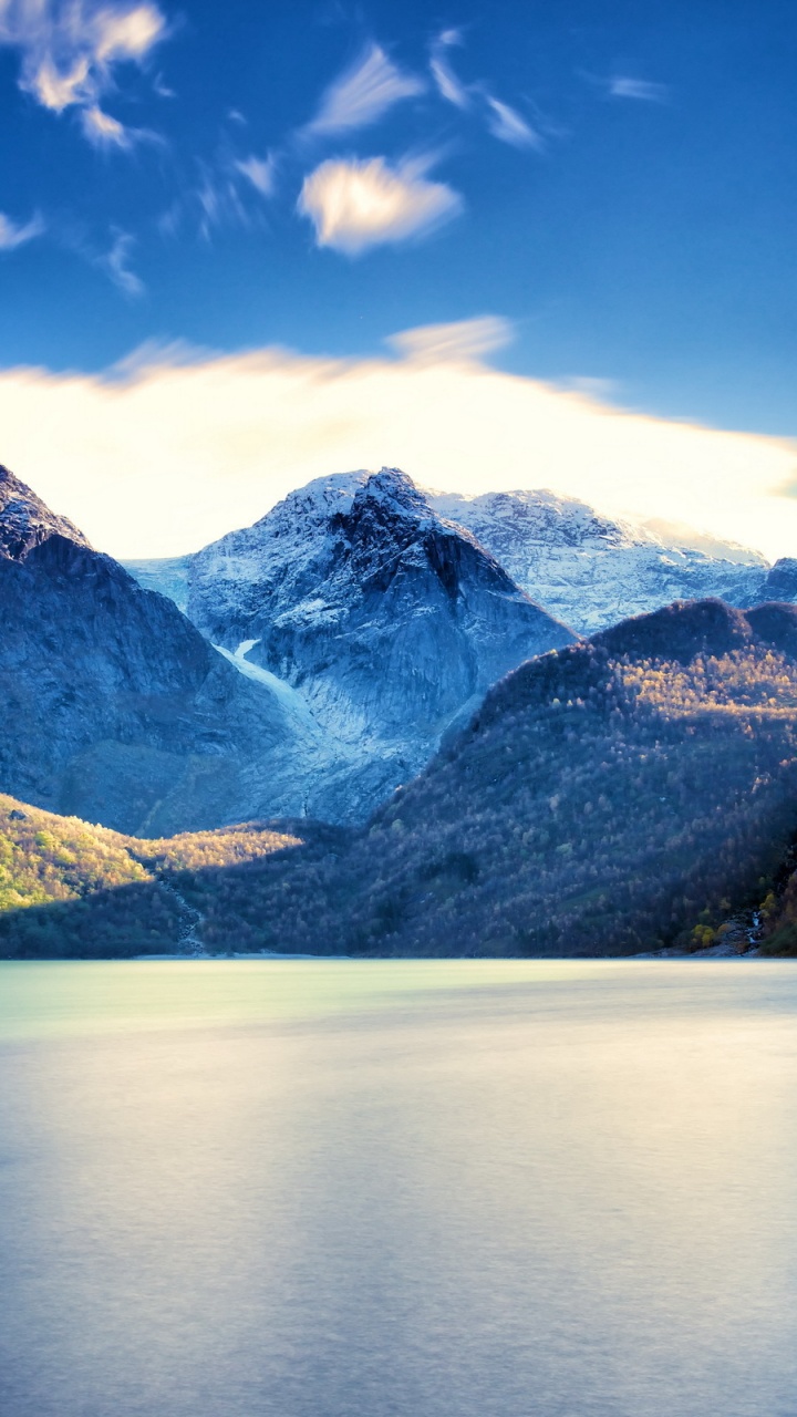 Обои фьорд, природа, гора, озеро, отражение в разрешении 720x1280