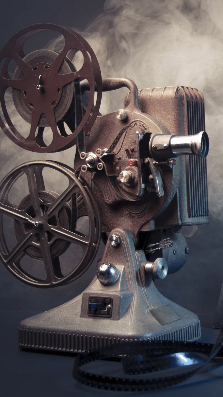 Обои кинофестиваль, кинорежиссер, кастинг для короткометражного фильма, колесо, технологии в разрешении 720x1280