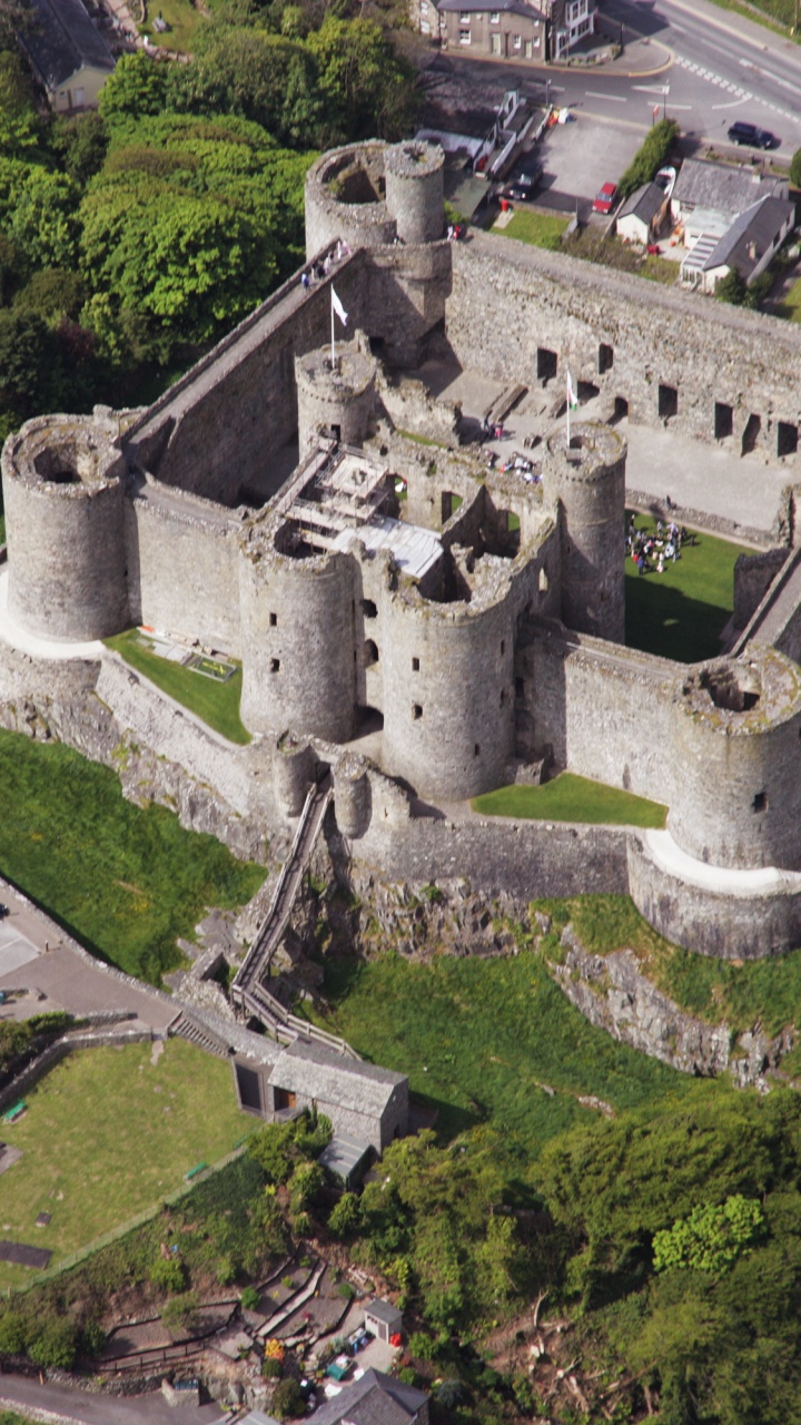 Обои Замок Харлек, замок, Конви, имущество, здание в разрешении 720x1280