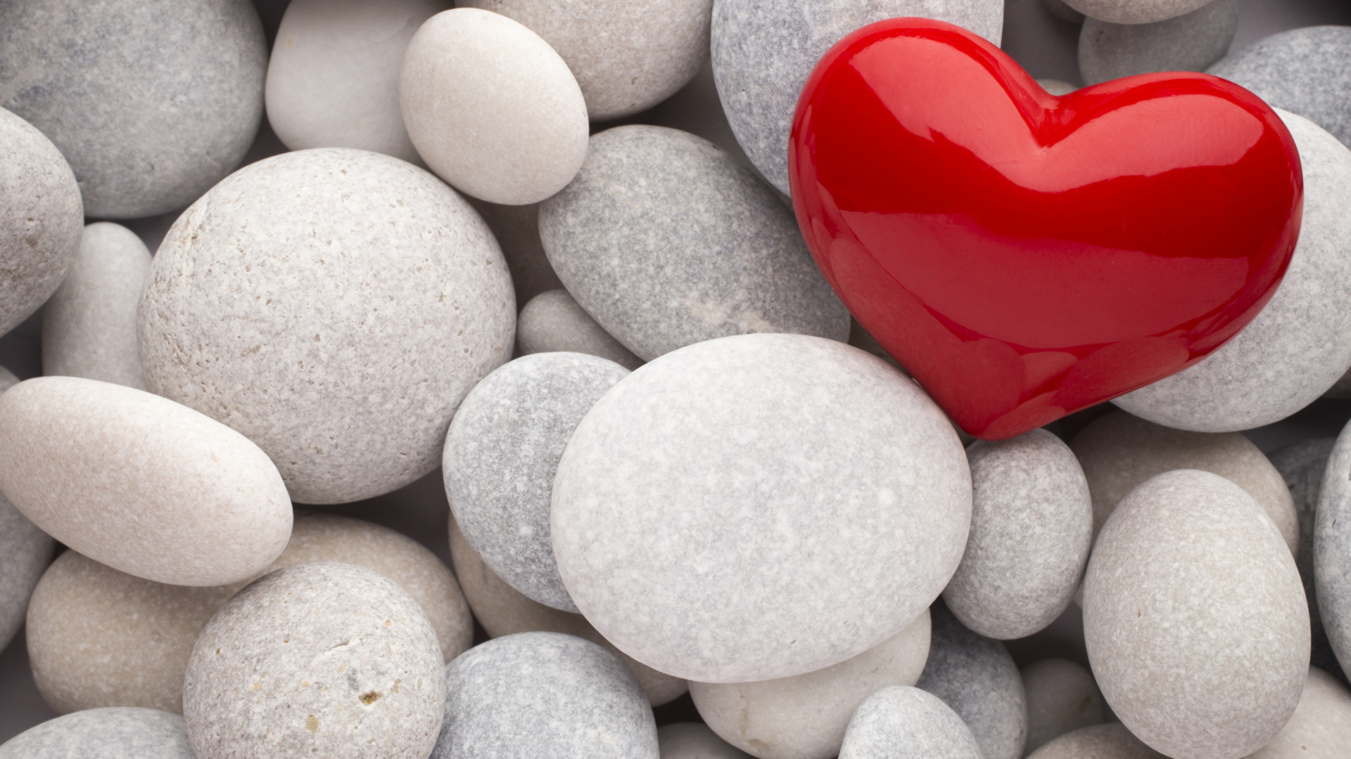 Обои сердце, роман, булыжник, любовь, великолепная любовь в разрешении 1920x1080