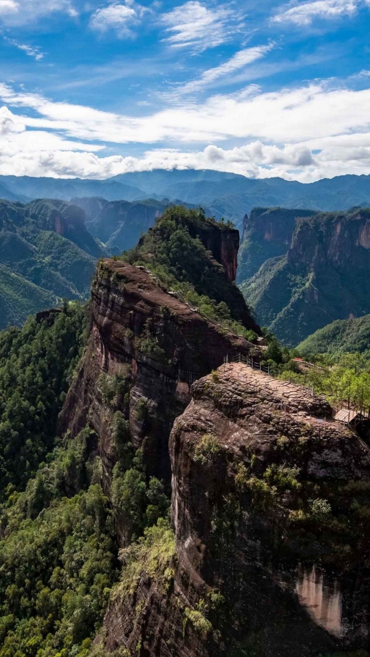 Обои нагорье, облако, гора, растительное сообщество, экорегион в разрешении 720x1280