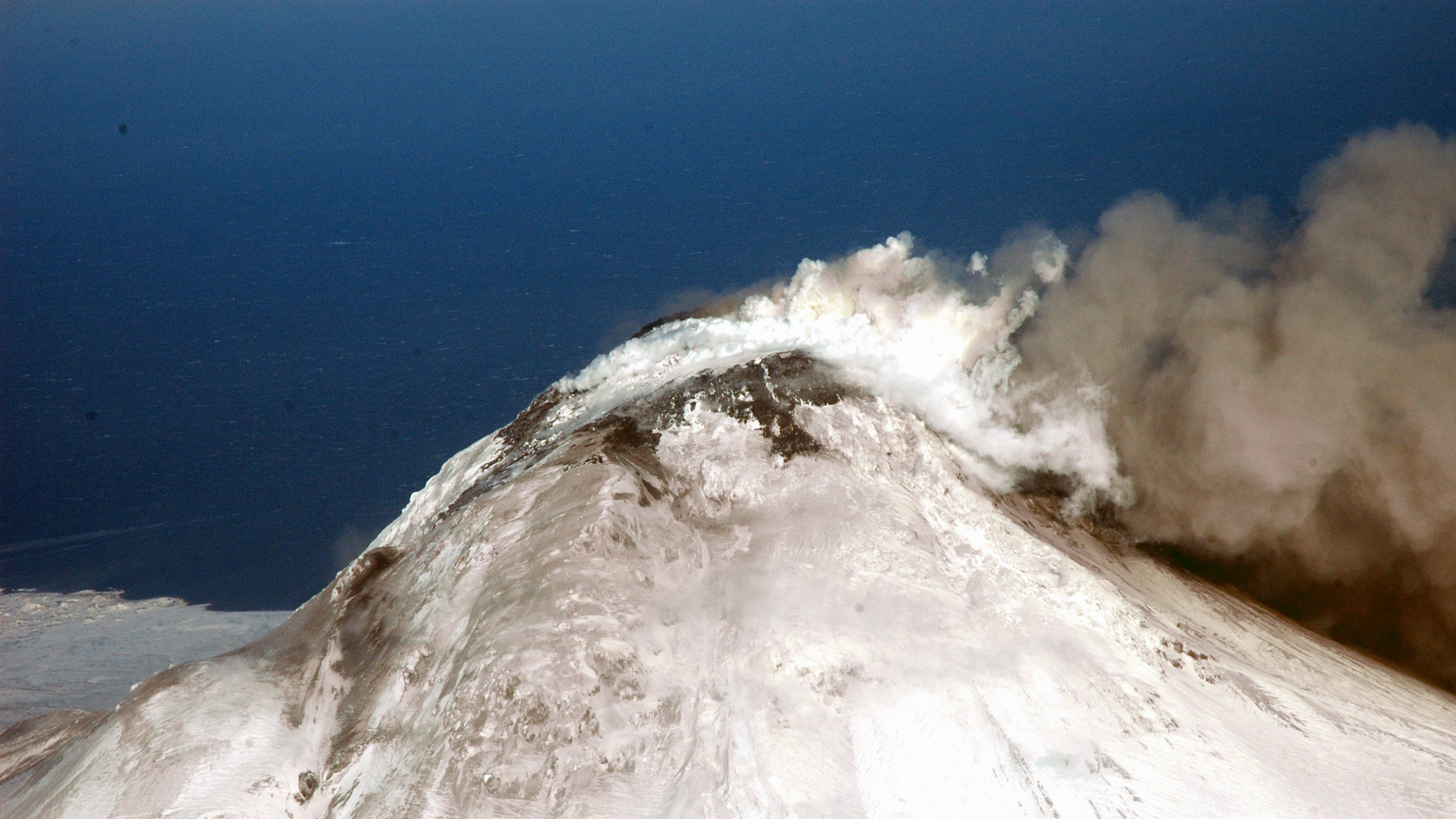 Обои местность, геология, купол лавы, гора, купол в разрешении 1920x1080