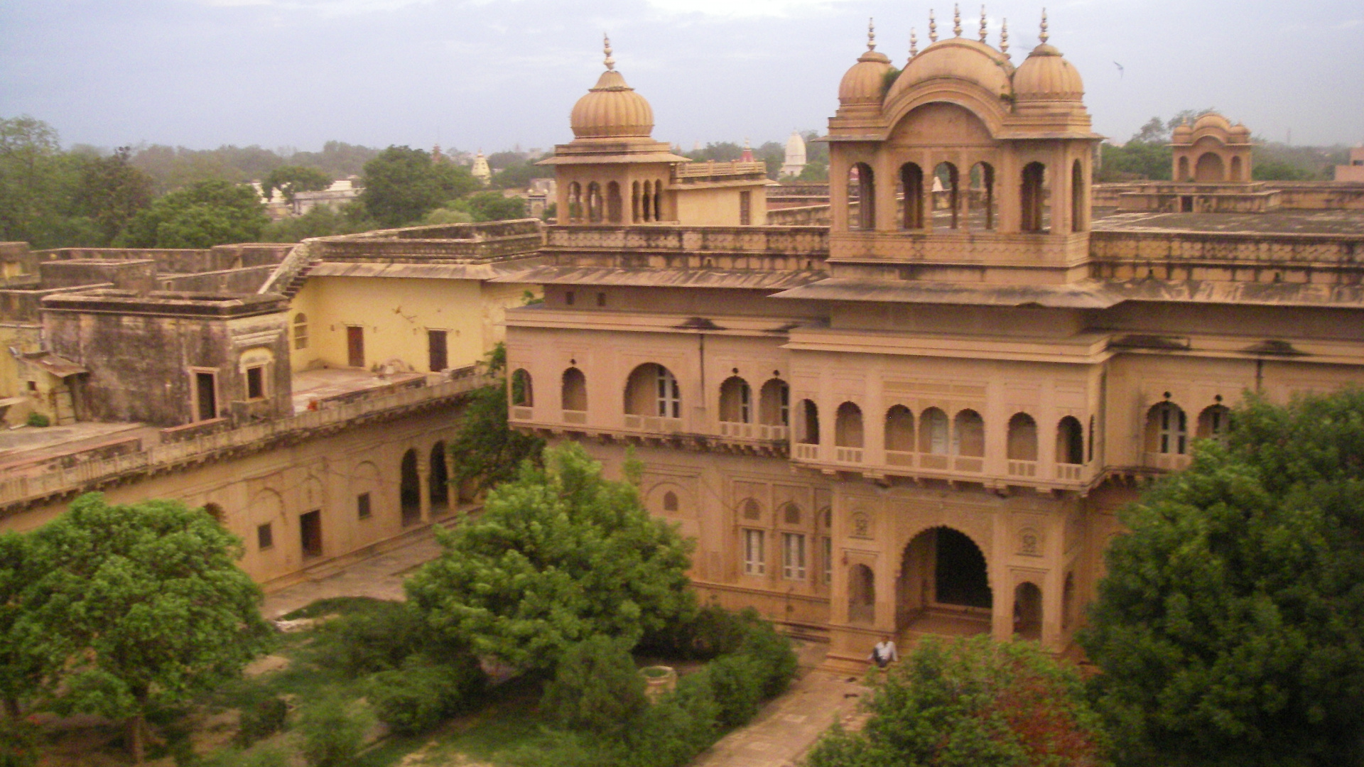 Обои Вриндаван, ориентир, здание, историческое место, дворец в разрешении 1920x1080