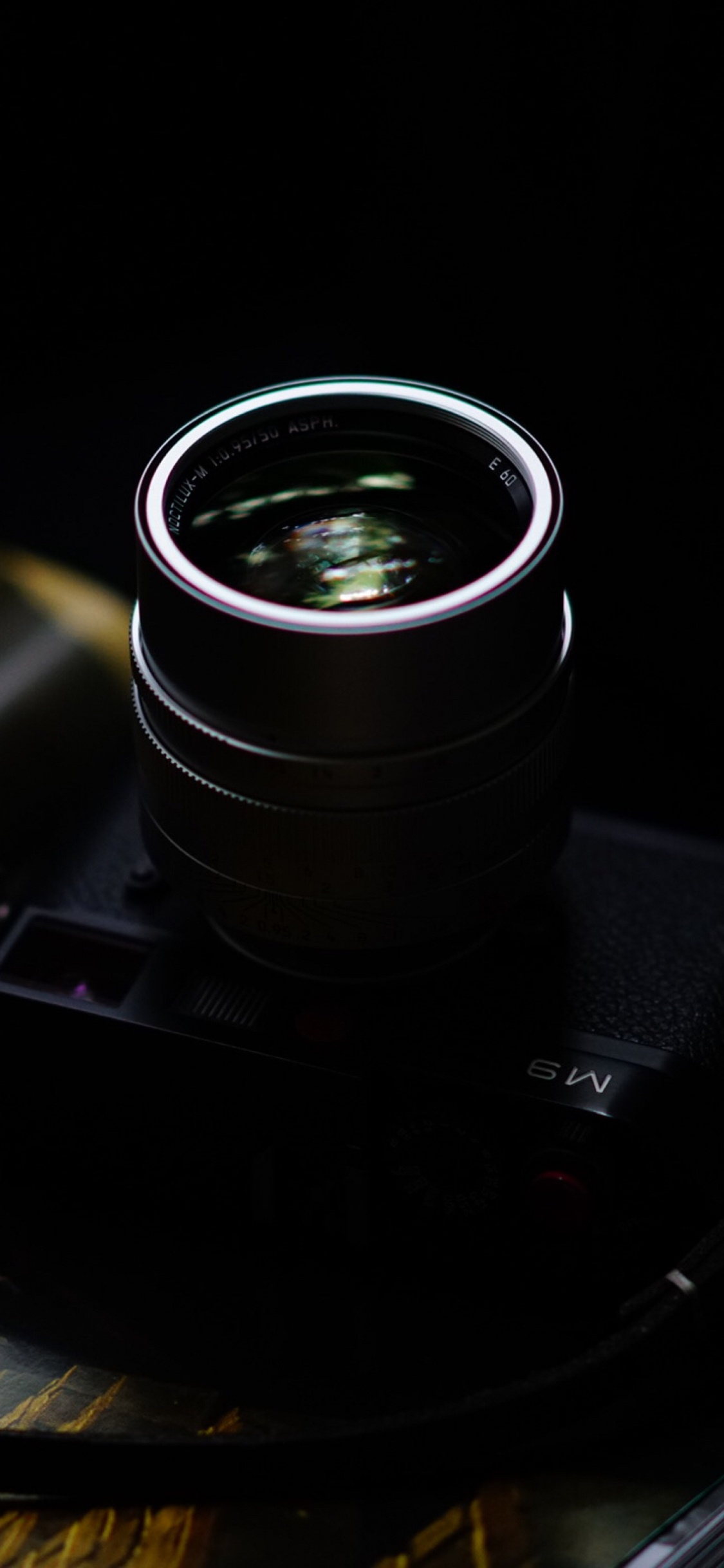 Обои объектив камеры, объектив, камера, Камеры Leica, черный в разрешении 1125x2436