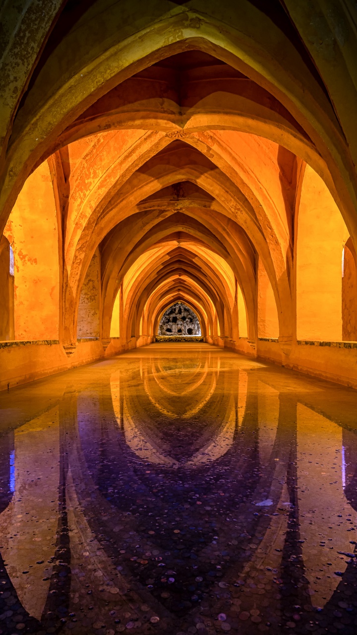 Обои арка, архитектура, симметрия, здание, аркада в разрешении 720x1280