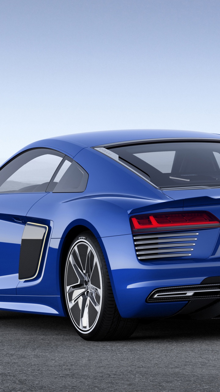 Обои audi r8, audi, спорткар, audi e-tron, двигатель V10 в разрешении 720x1280