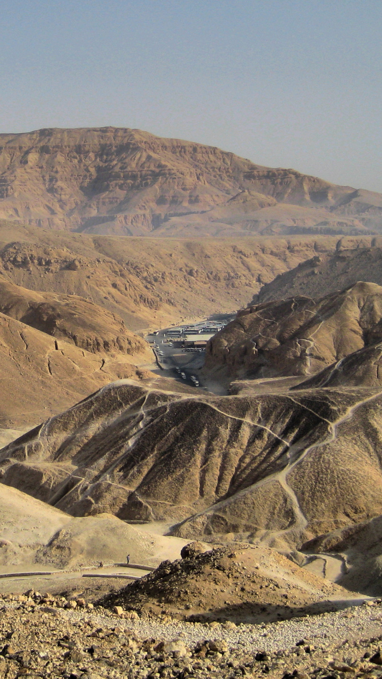 Обои Долина, бесплодные земли, Вади, геология, пустыня в разрешении 750x1334