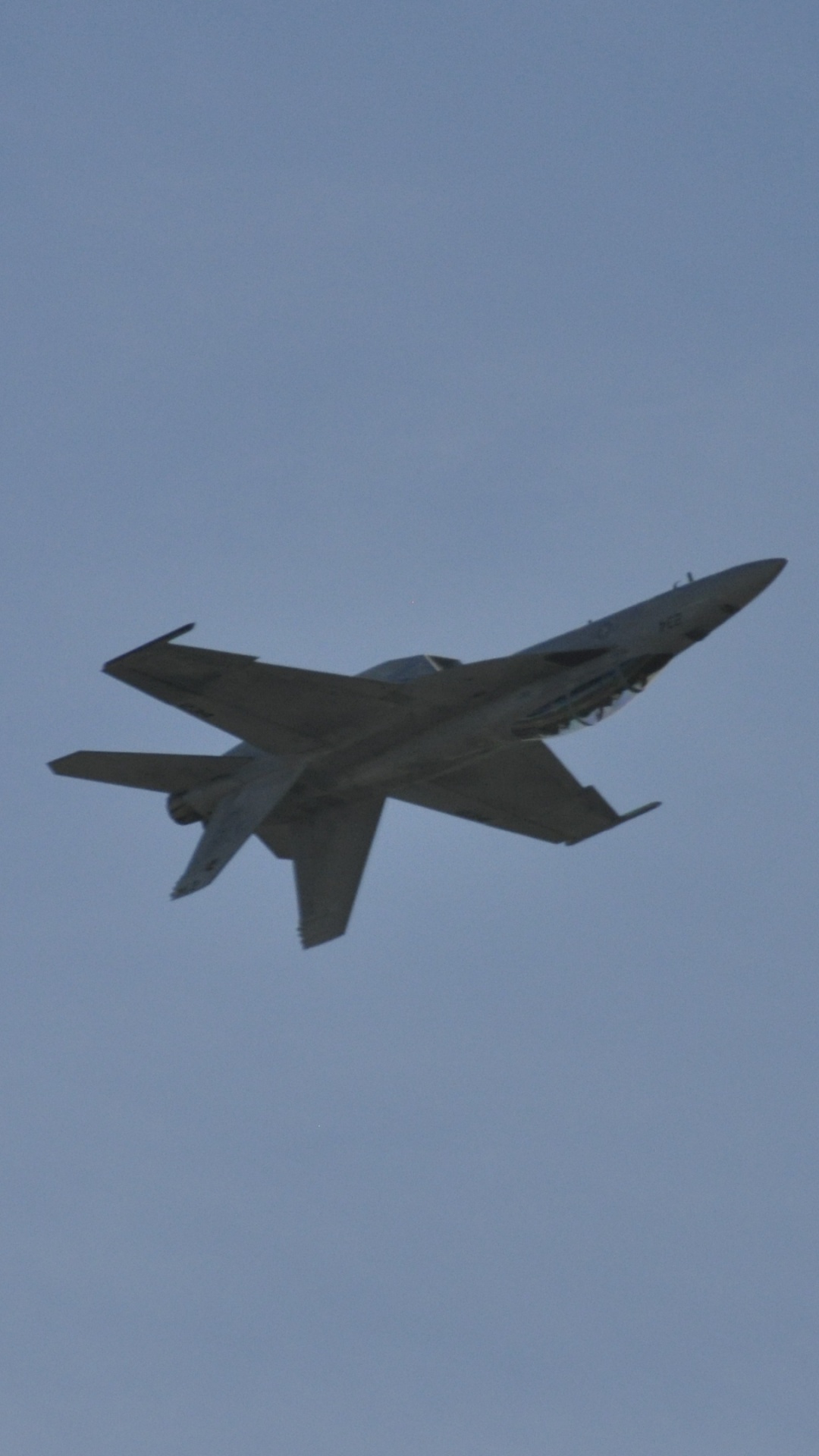 Обои самолеты, авиация, воздушные силы, полет, истребительная авиация в разрешении 1080x1920