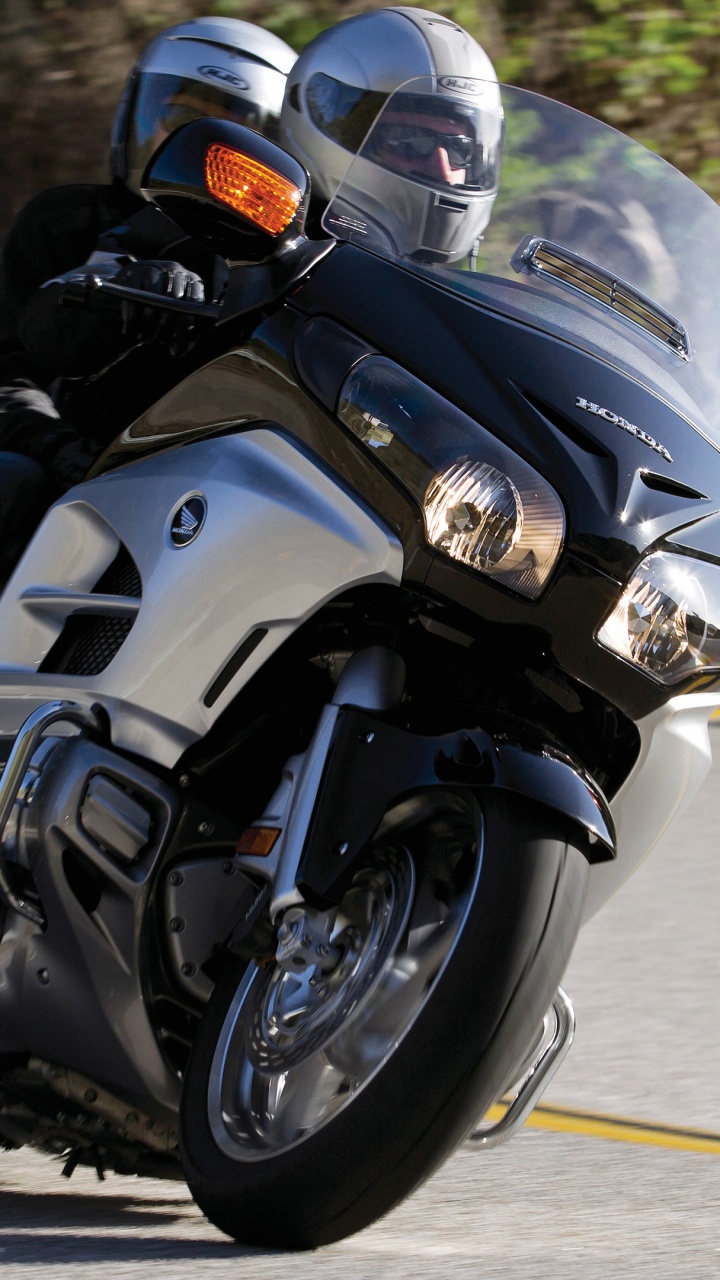 Обои мотоспорт, мотоцикл, авто, колесо, крейсер в разрешении 720x1280