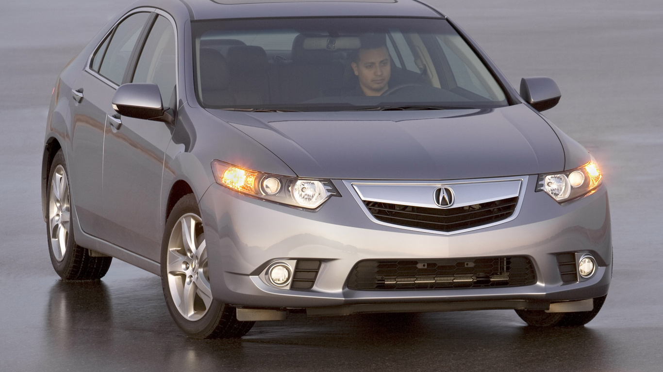 Обои Акура TSX в 2012, акура, акуры TSX, семейный автомобиль, седан в разрешении 1366x768