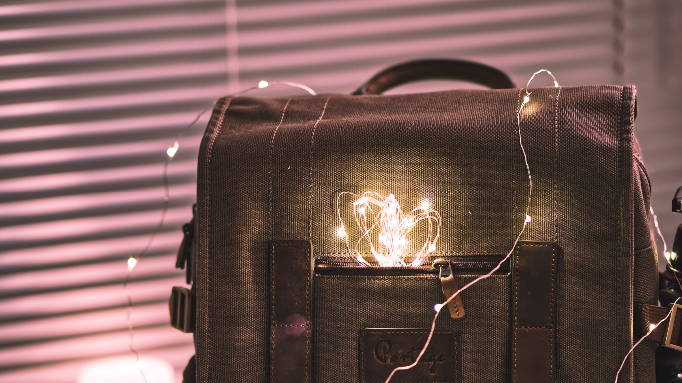 Обои ручная кладь, Багаж и сумки, сумка, мешок, багаж в разрешении 1366x768