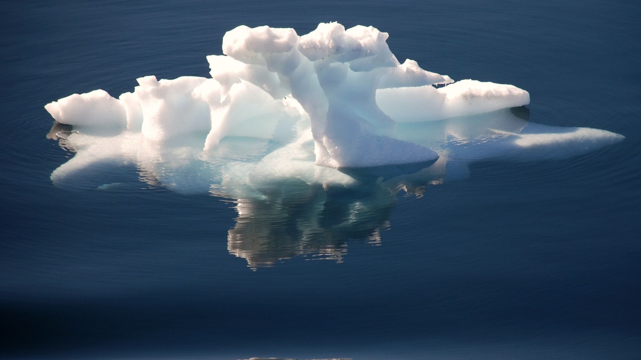 Обои айсберг, облако, кучевое облако, лед, морской лед в разрешении 1280x720