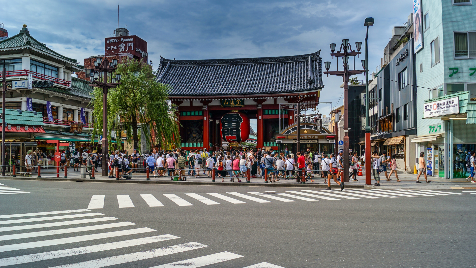 Обои Каминаримон, городок, пешеход, улица, город в разрешении 1920x1080