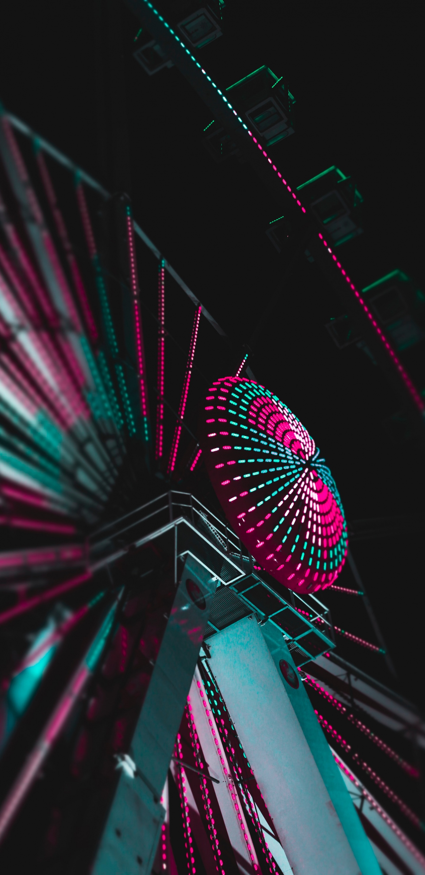 Обои свет, колесо, парк развлечений, неон, парк в разрешении 1440x2960