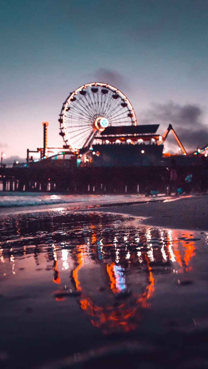 Обои отражение, постер, вода, природа, жидкий в разрешении 720x1280