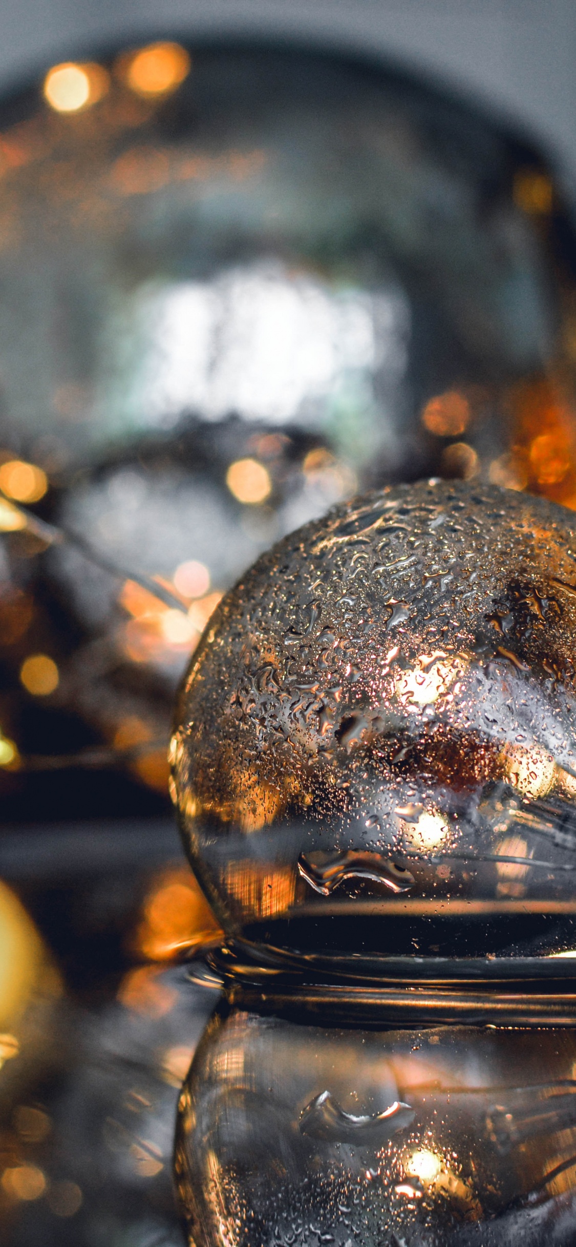 Обои рождественский орнамент, орнамент, Рождественские украшения, автомобильное освещение, дерево в разрешении 1125x2436