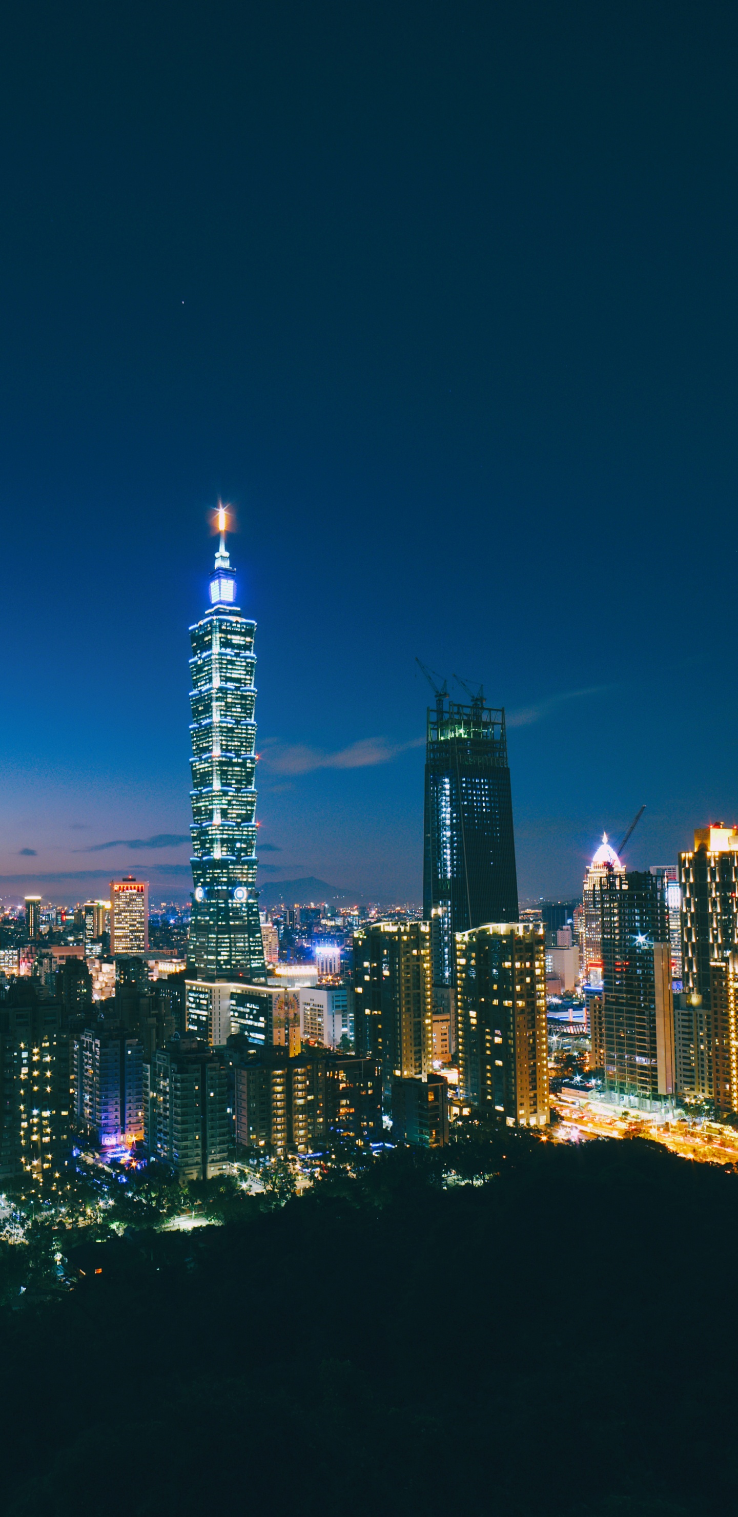 Обои Тайбэй, столица, городской пейзаж, город, городской район в разрешении 1440x2960