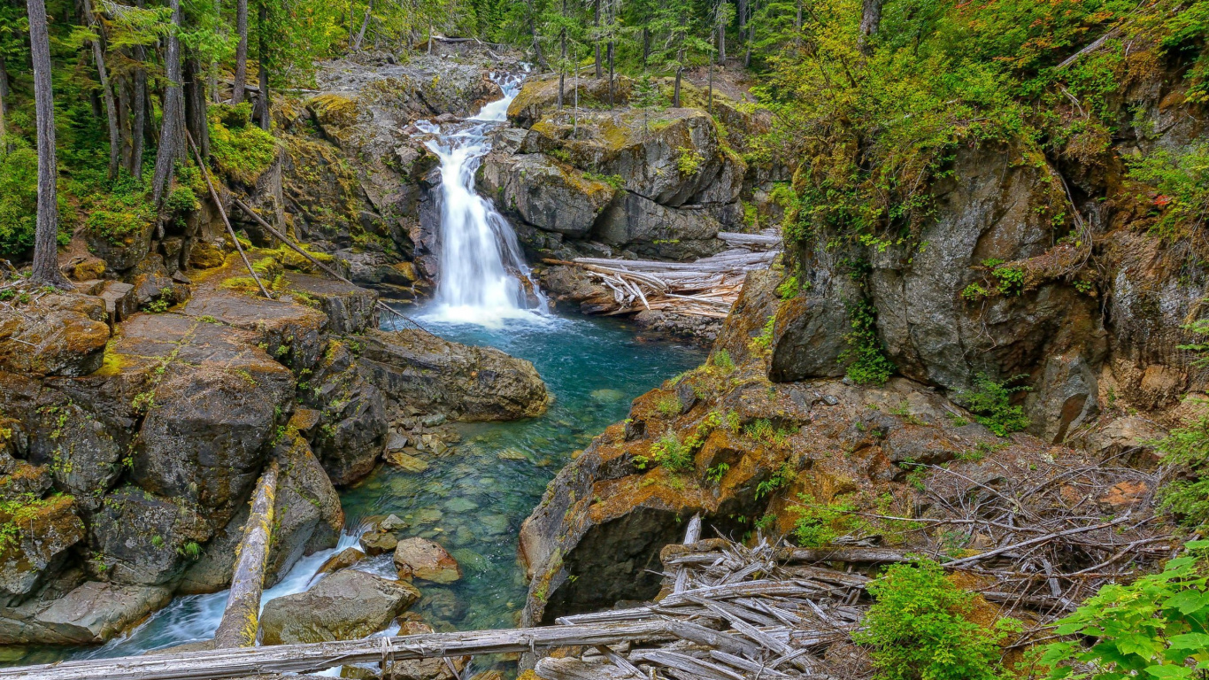 Обои Маунт рейнир, природа, водопад, водоем, вода в разрешении 1366x768