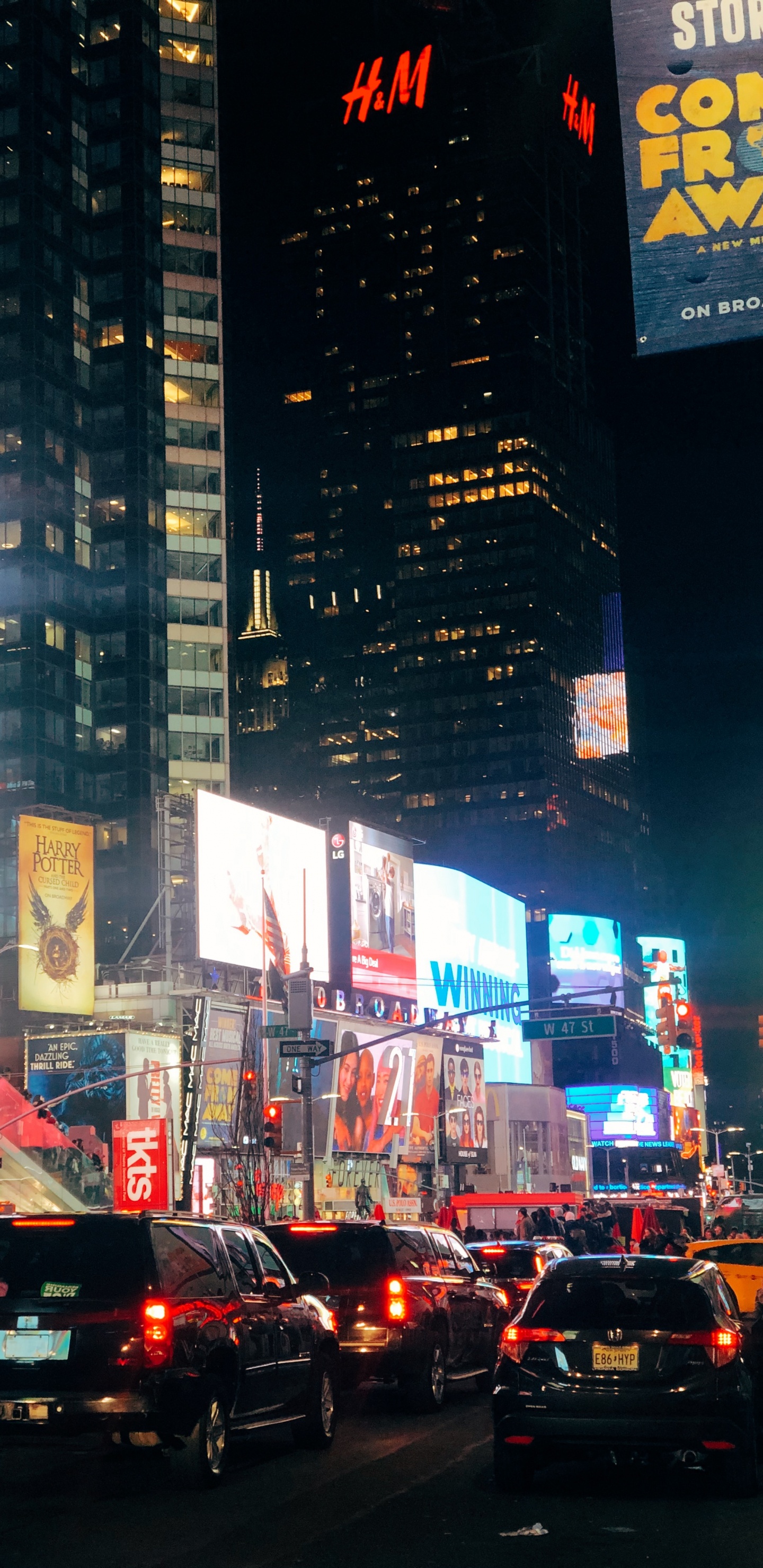 Обои таймсквер, Король, метрополия, город, ночь в разрешении 1440x2960