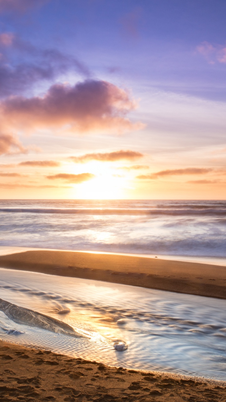 Обои вода, облако, гидроресурсы, атмосфера, послесвечение в разрешении 720x1280