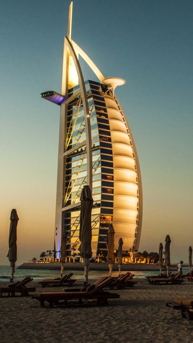 Обои вечер, отпуск, здание, туризм, достопримечательность в разрешении 750x1334