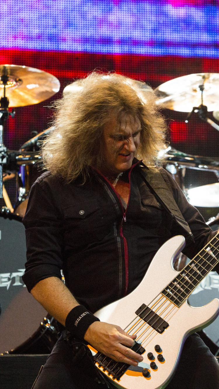 Обои басгитара, Дэйв Мастейн, гитара, трэш, музыкант в разрешении 750x1334