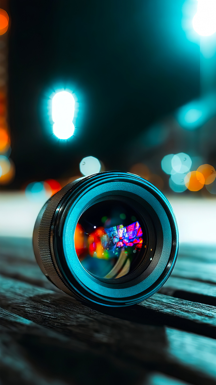 Обои свет, красочность, автомобильное освещение, объектив камеры, оптика камеры в разрешении 750x1334