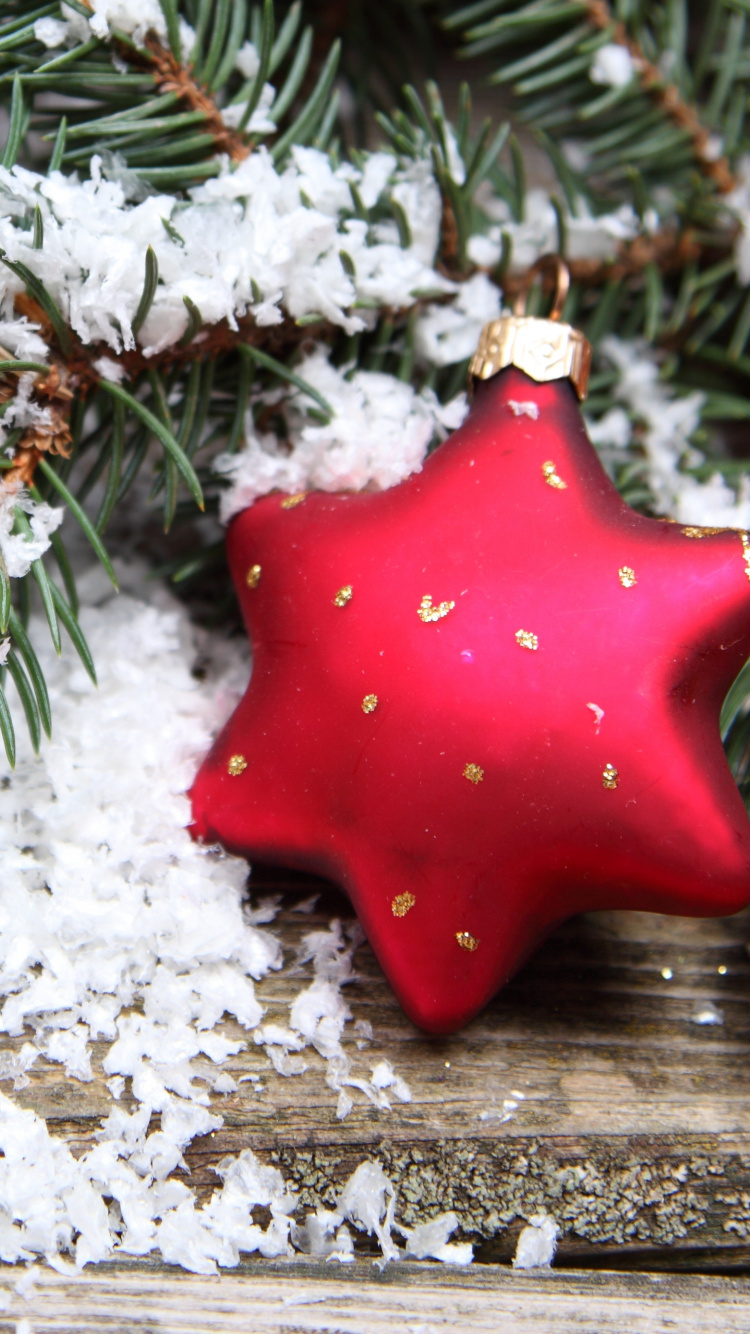 Обои Новый год, Рождественский день, ветвь, рождественский орнамент, ель в разрешении 750x1334