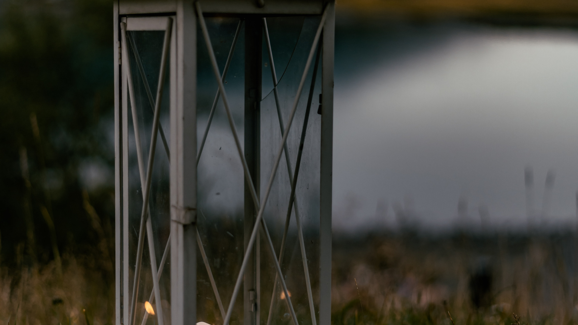 Обои небо, сельский район, трава, освещение, свеча в разрешении 1920x1080