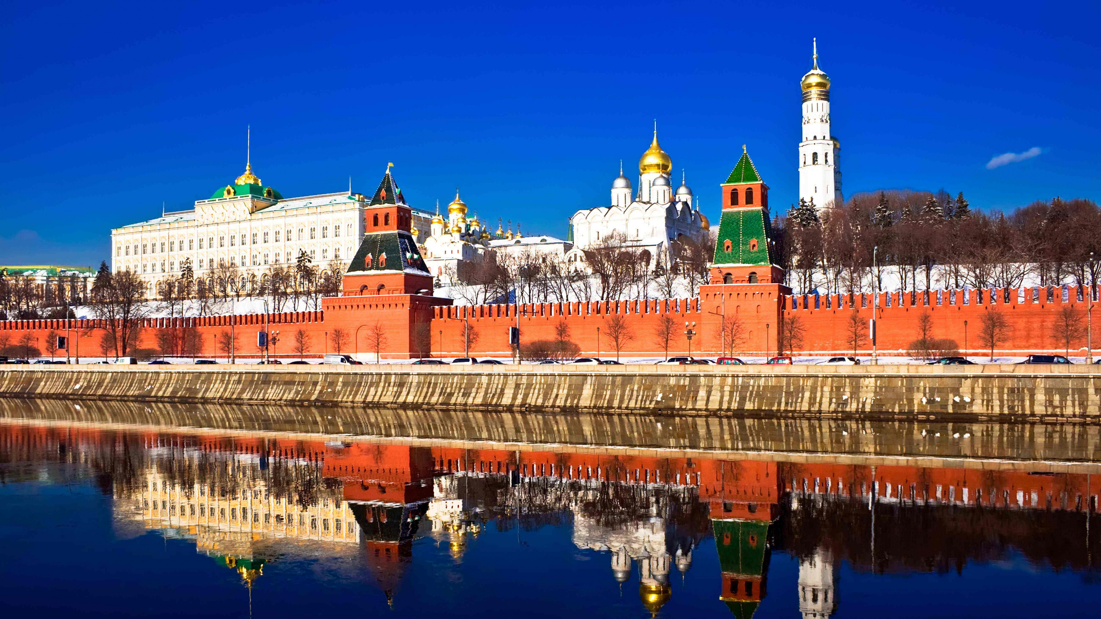 Обои Красная площадь, отражение, ориентир, водный путь, город в разрешении 3840x2160