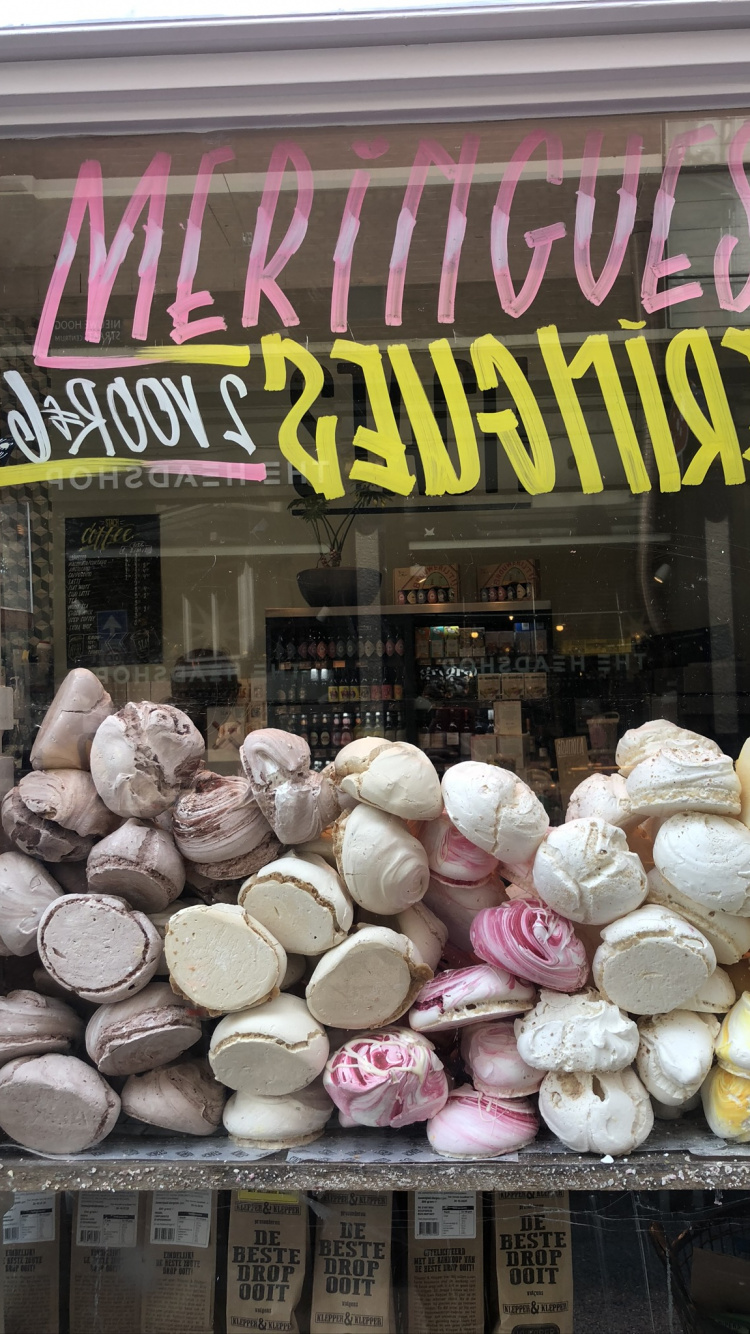 Обои пекарня, человек, древесина, сладость, транспорт в разрешении 750x1334