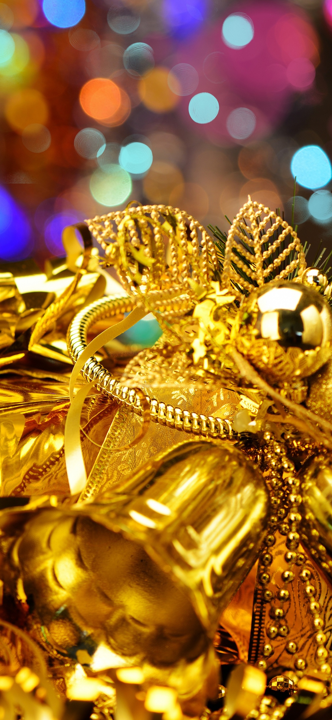 Обои золото, Рождество, Рождественские украшения, событие, традиция в разрешении 1125x2436