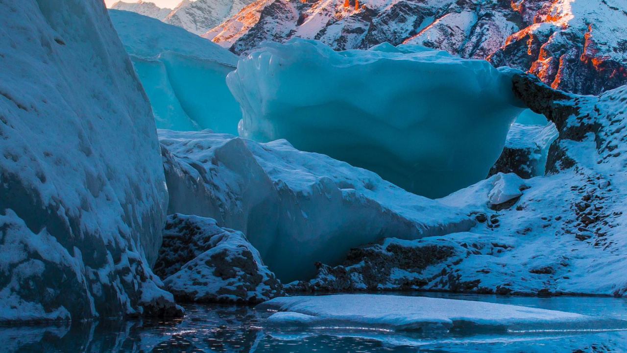 Обои природа, пивоваренная компания Ravens Ring, проектор, блицволк, облако в разрешении 1280x720