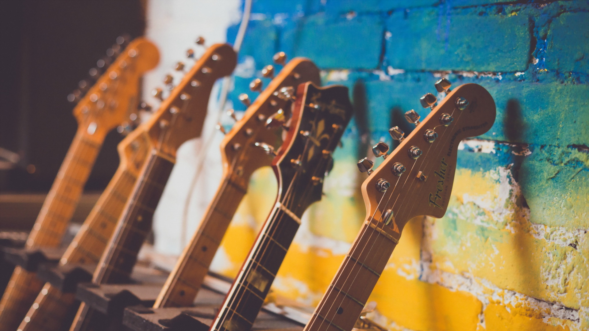 Обои музыка, гитара, струнный инструмент, музыкальный инструмент, музыкальный продюсер в разрешении 1920x1080