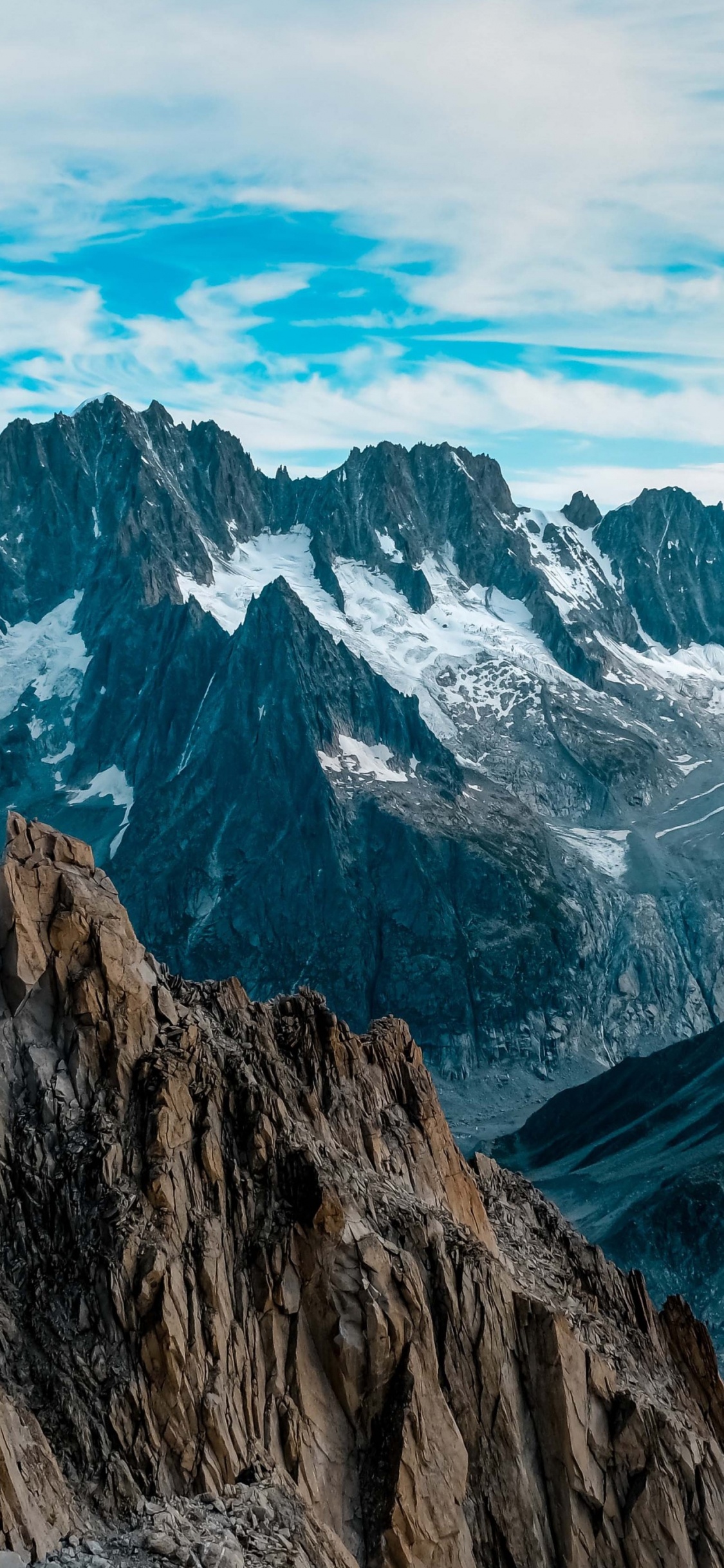 Обои Мер-де-Глас, боровиков игорь услуги консалтинг, облако, гора, синий в разрешении 1125x2436