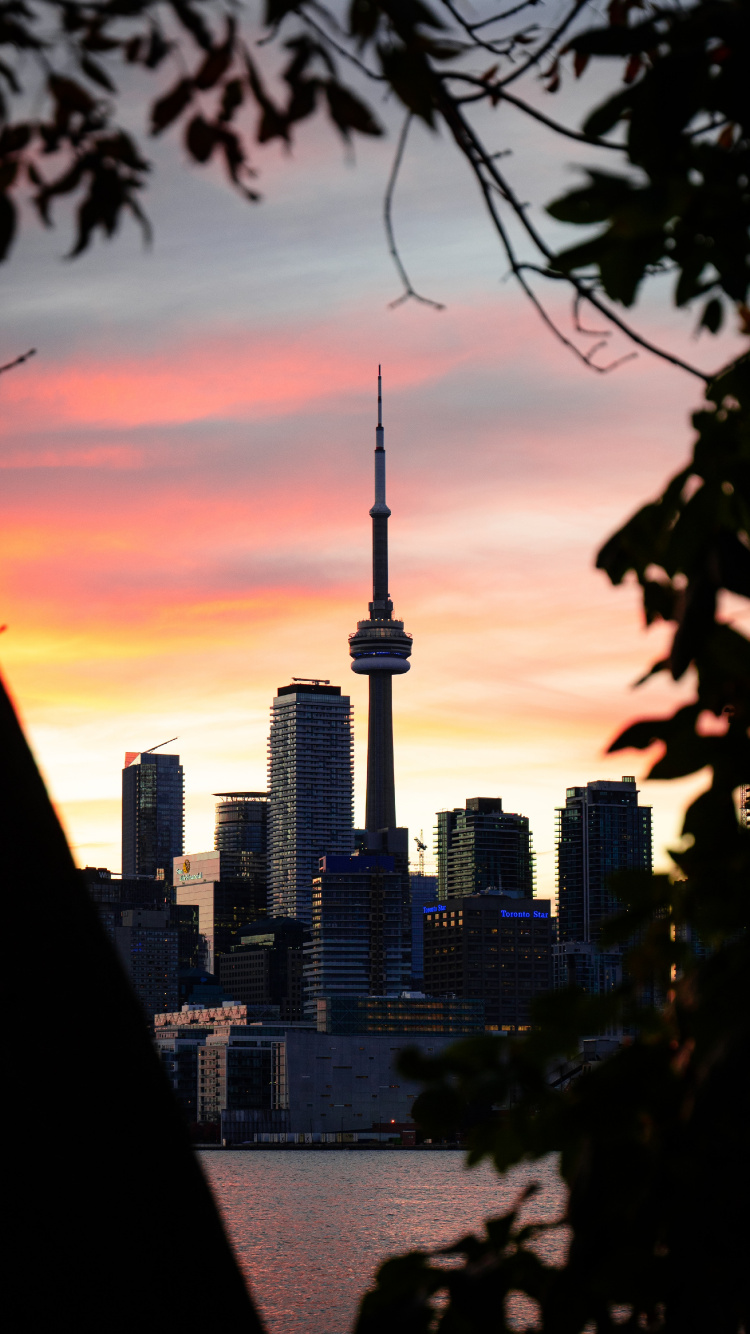 Обои город, линия горизонта, дневное время, городской район, населенный пункт в разрешении 750x1334