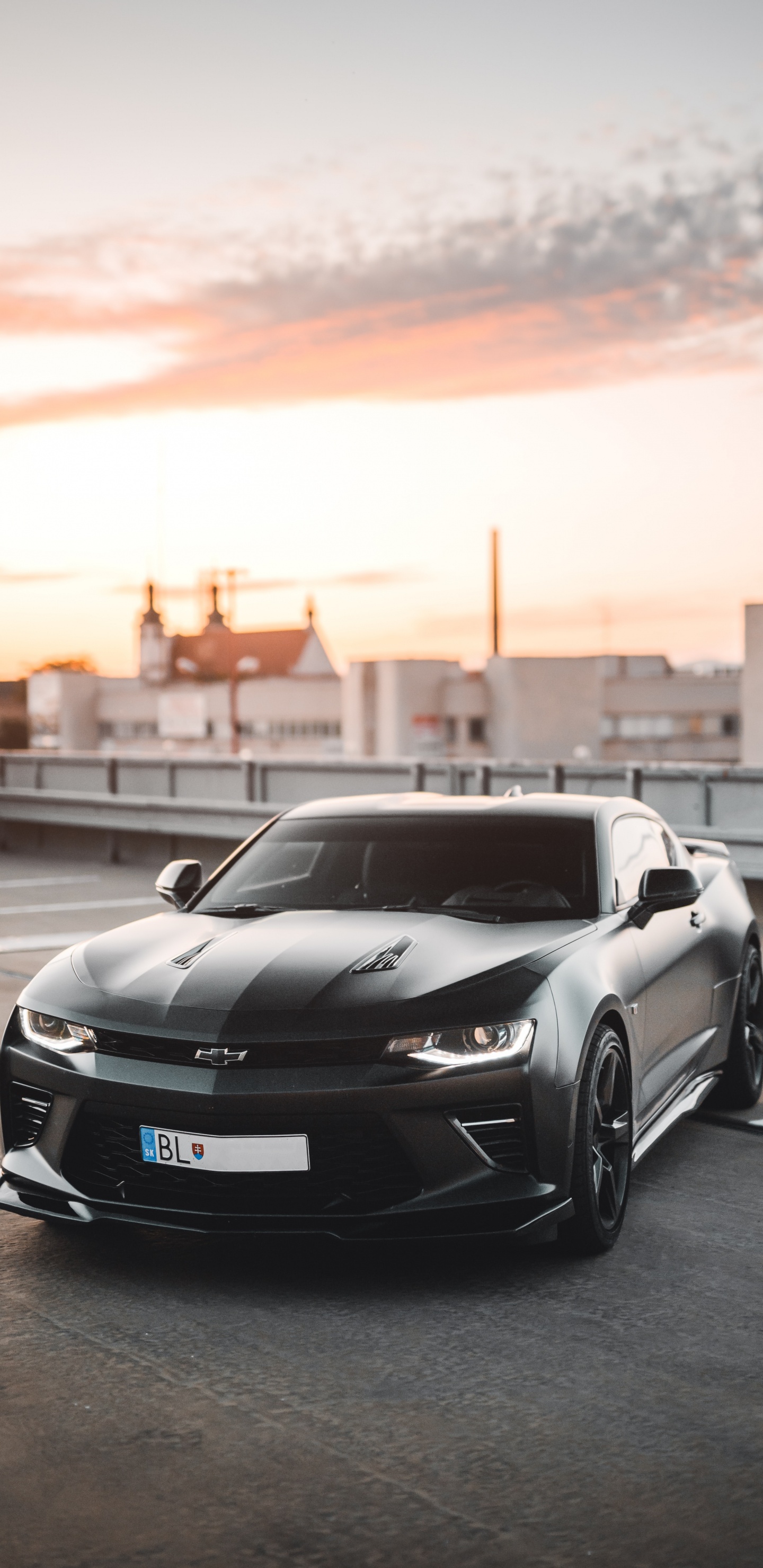 Обои спорткар, бампер, Шевроле камаро, автомобильный экстерьер, суперкар в разрешении 1440x2960