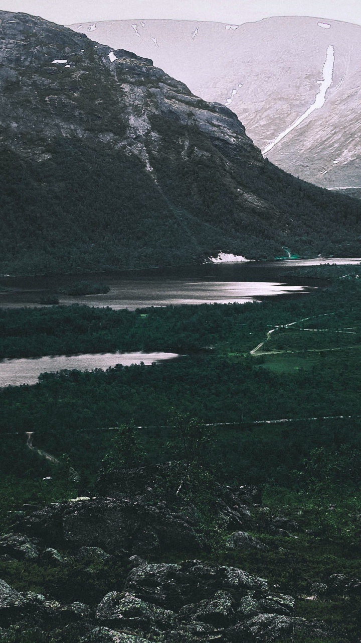 Обои нагорье, гора, ледяная форма, ледниковое озеро, фьорд в разрешении 720x1280