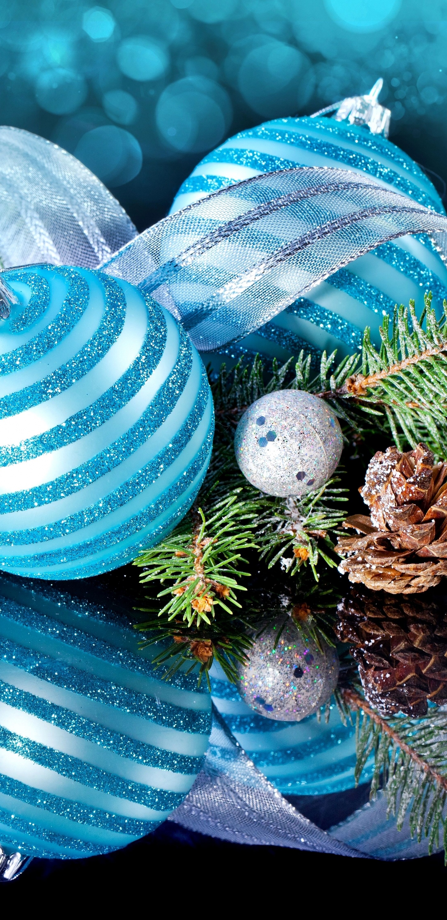 Обои Рождественский день, Рождественские украшения, Новый год, елка, дерево в разрешении 1440x2960