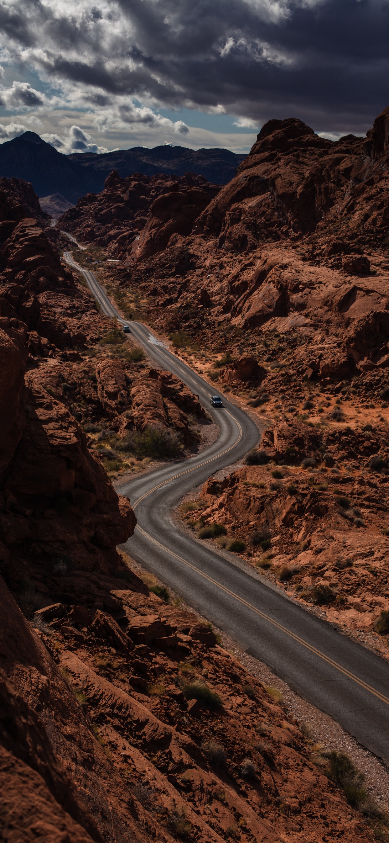 Обои бесплодные земли, геология, облако, Долина, коричневый цвет в разрешении 1242x2688