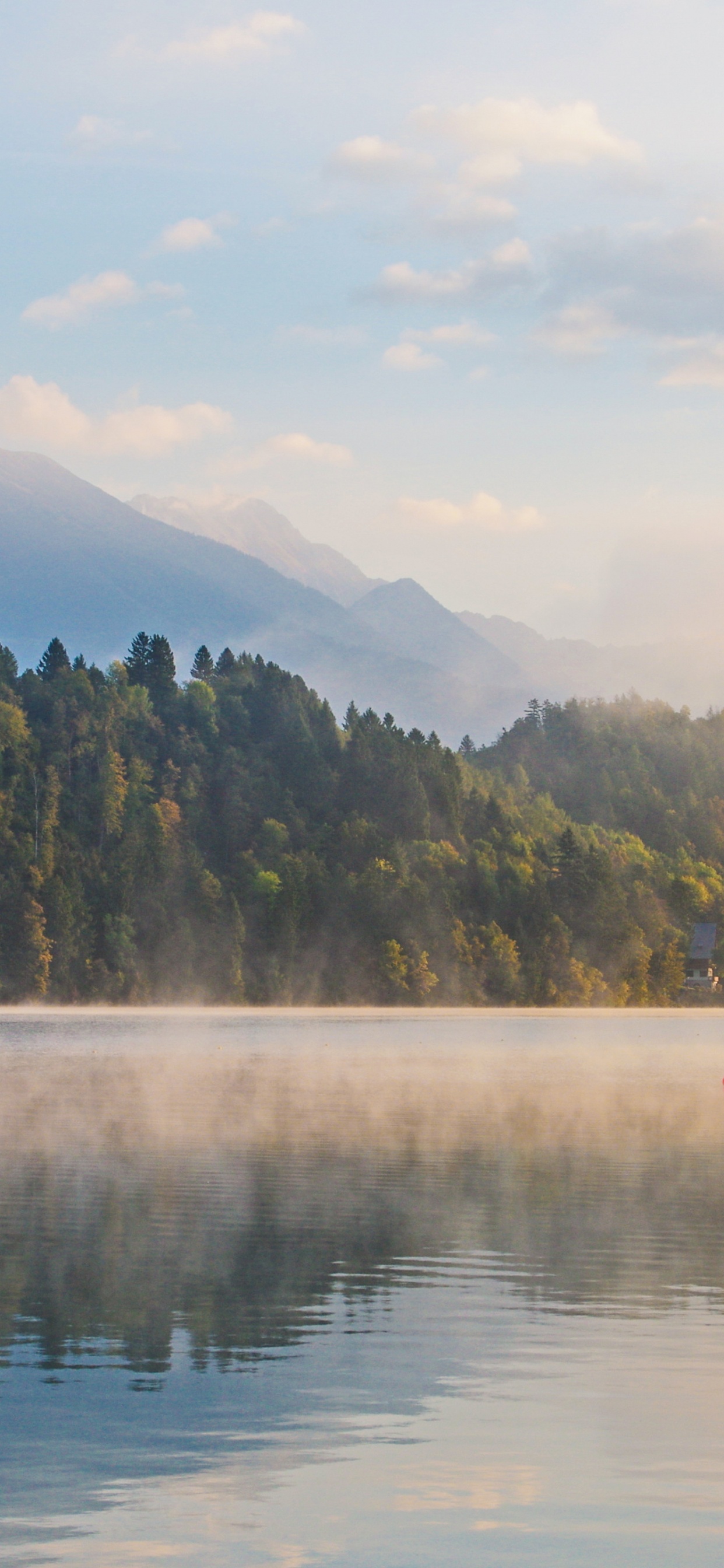Обои вода, облако, гидроресурсы, атмосфера, гора в разрешении 1242x2688