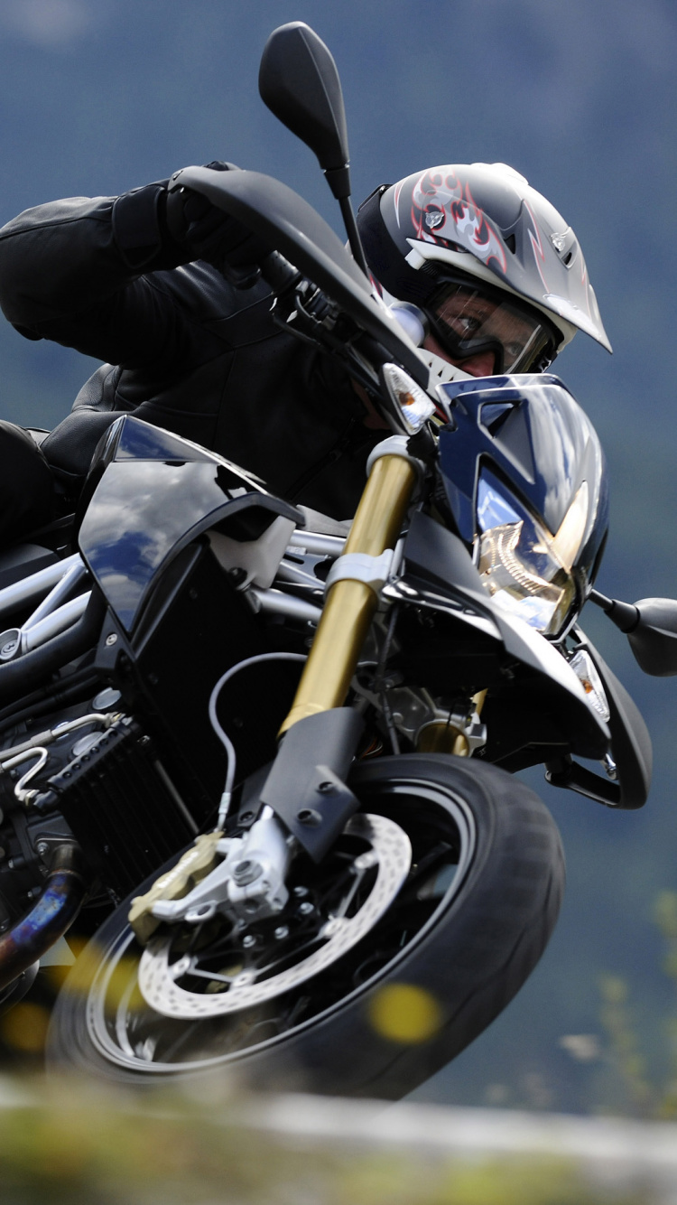 Обои Априлия Дорсодуро, колесо, мотоцикл, супермото, априлия в разрешении 750x1334