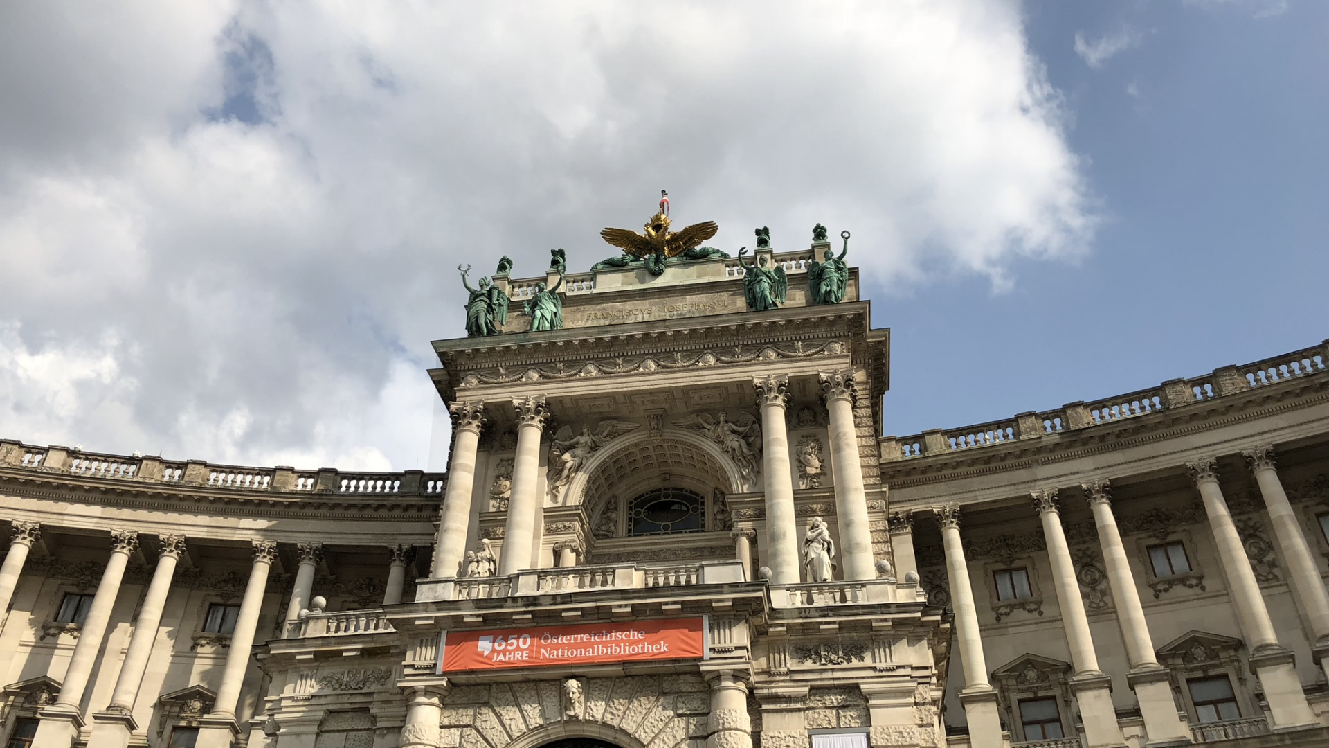 Обои Императорский дворец Хофбург, классическая архитектура, древняя история, архитектура, фасад в разрешении 1920x1080