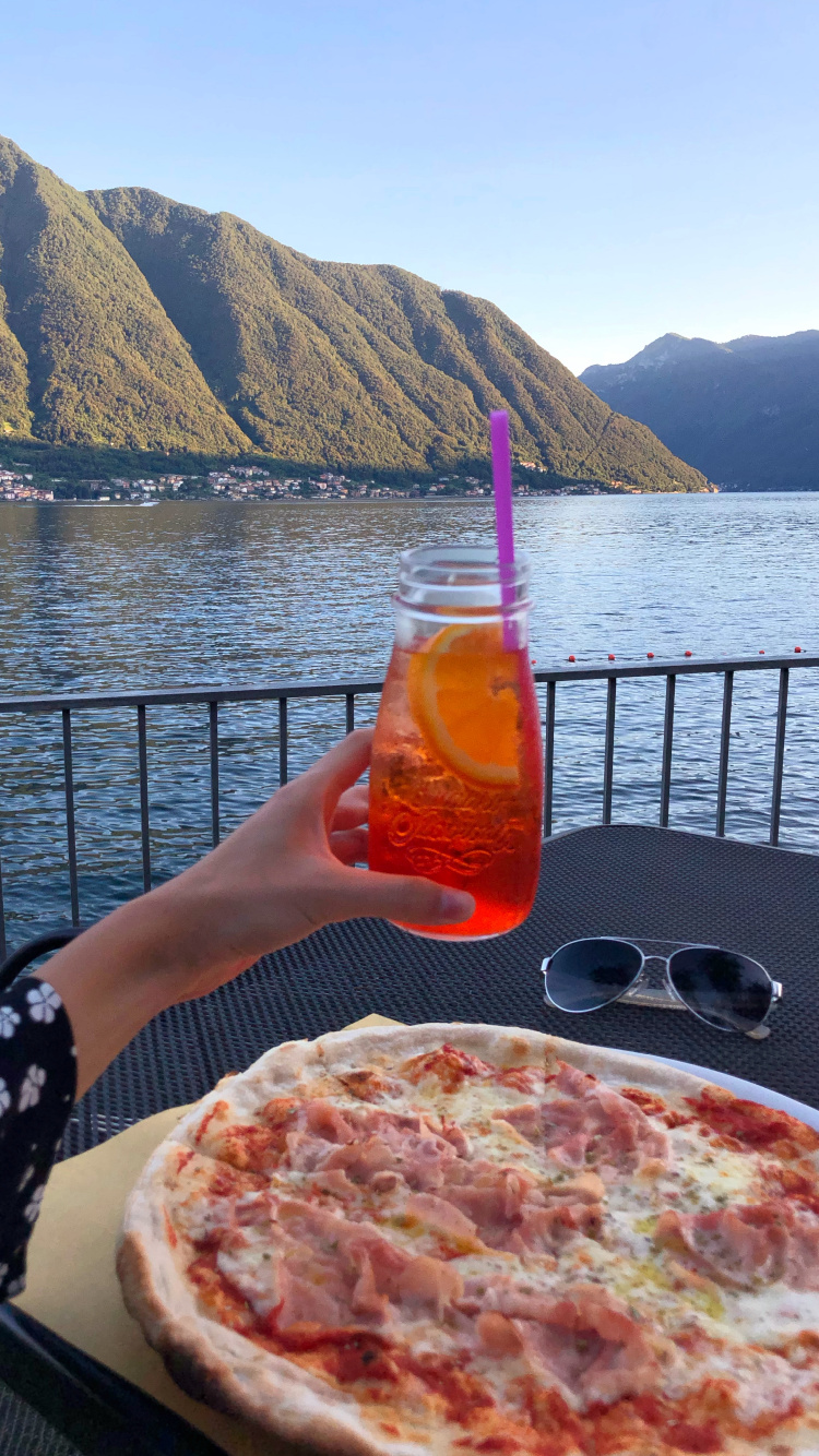 Обои пицца, вода, водоем, горный рельеф, пища в разрешении 750x1334