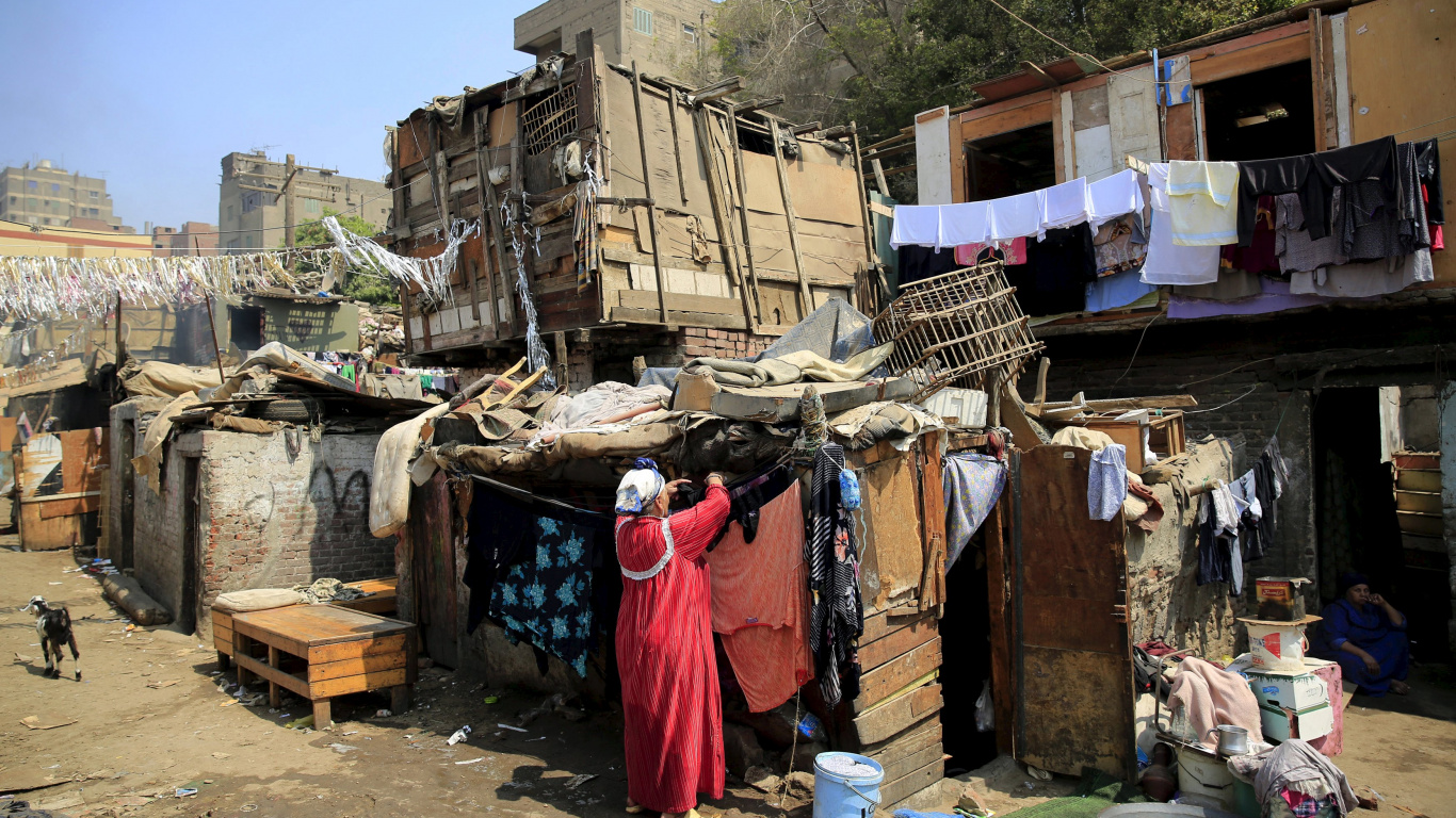 Обои Каир, бедность, отходы, населенный пункт, соседство в разрешении 1366x768